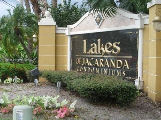 Residential complexes in Plantation, Broward County