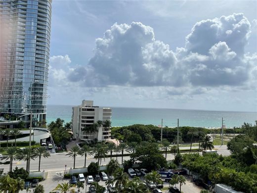 Kamienica w Sunny Isles Beach, Miami-Dade County