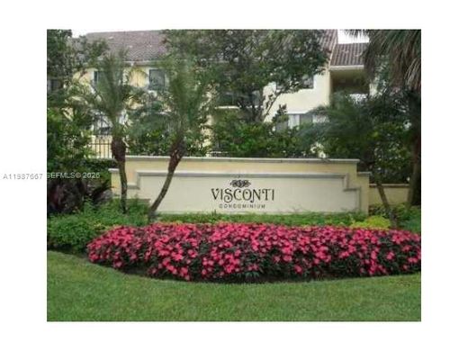 Residential complexes in Coral Springs, Broward County