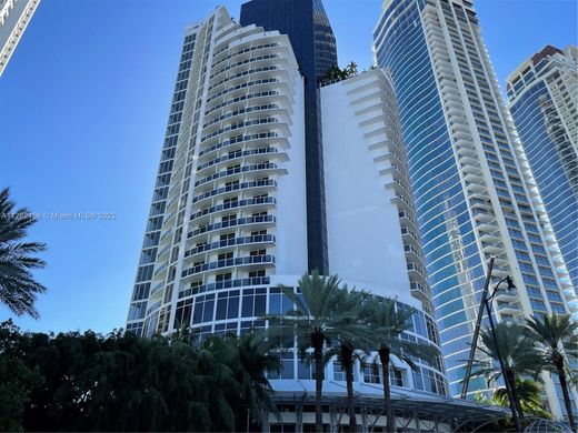 Komplex apartman Sunny Isles Beach, Miami-Dade County