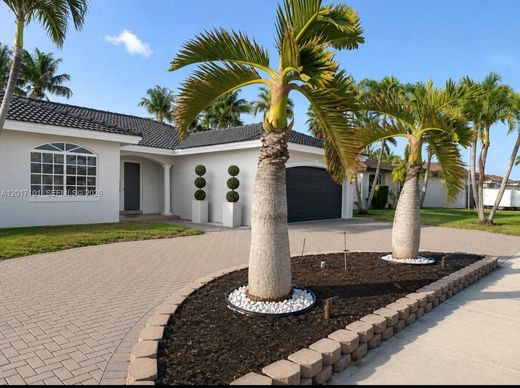 Вилла, Майами, Miami-Dade County
