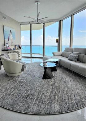 Wohnkomplexe in Sunny Isles Beach, Miami-Dade County