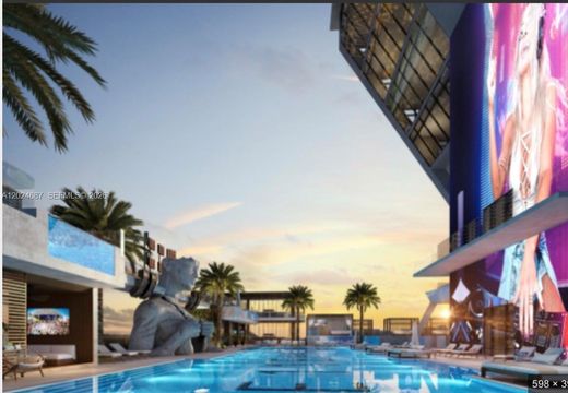 Residential complexes in Miami, Miami-Dade
