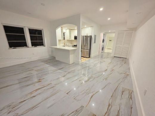 Edificio en Miami Beach, Miami-Dade County