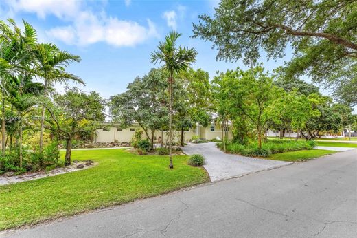 Villa - Miami Springs, Miami-Dade County