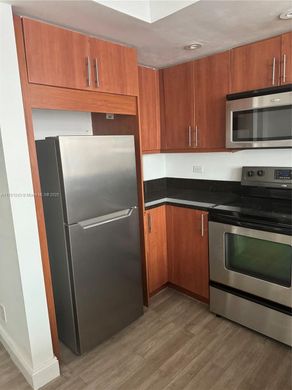 Residential complexes in Miami, Miami-Dade