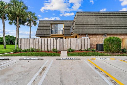 Townhouse in West Palm Beach, Palm Beach