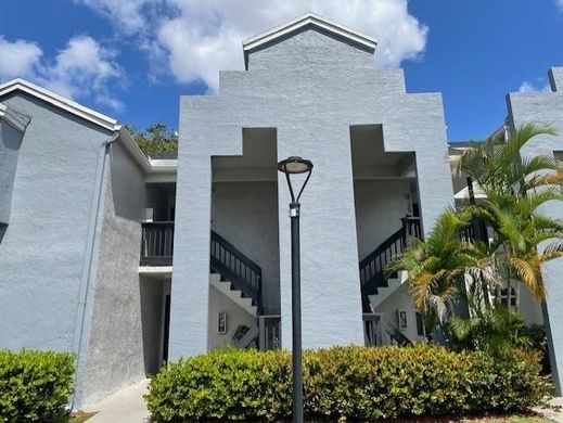 Complexos residenciais - West Hollywood, Broward County