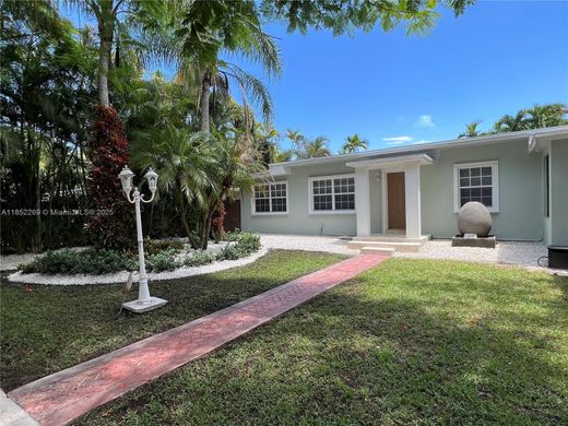 Villa - Miami, Miami-Dade County