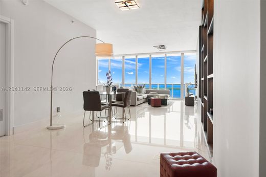 Residential complexes in Miami, Miami-Dade