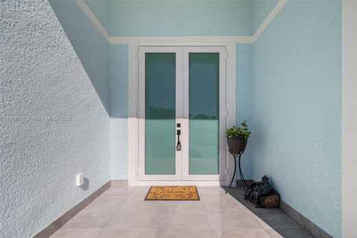 Villa en Lehigh Acres, Lee County