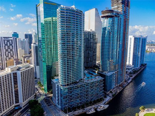 Residential complexes in Miami, Miami-Dade