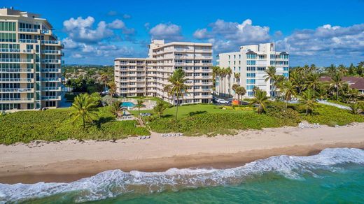 Hillsboro Beach, Broward Countyのアパートメント・コンプレックス