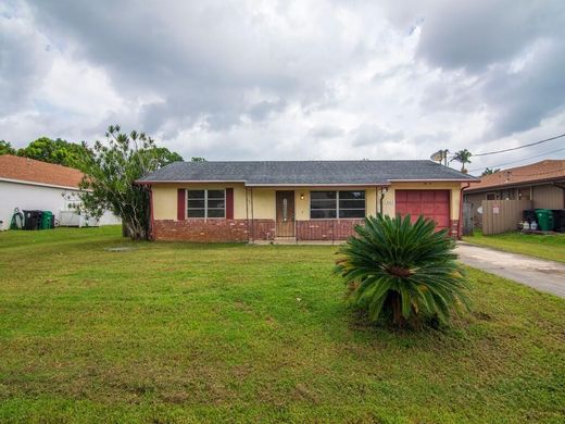 Villa in Port Saint Lucie, Saint Lucie County