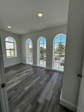 Κτίριο σε Μαϊάμι, Miami-Dade County