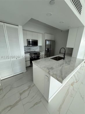 Complesso residenziale a Miami, Miami-Dade County