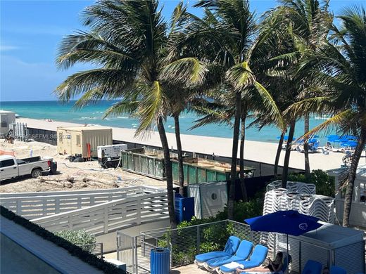 Complexes résidentiels à Sunny Isles Beach, Comté de Miami-Dade