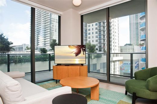 Komplex apartman Miami, Miami-Dade County