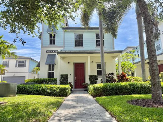 Townhouse in Lake Worth, Palm Beach