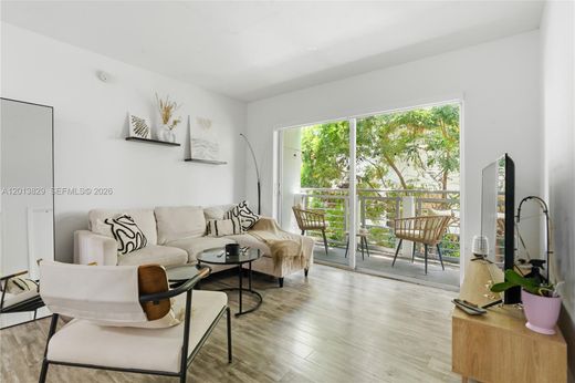 Жилой комплекс, Майами-Бич, Miami-Dade County