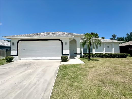Villa in Cape Coral, Lee County