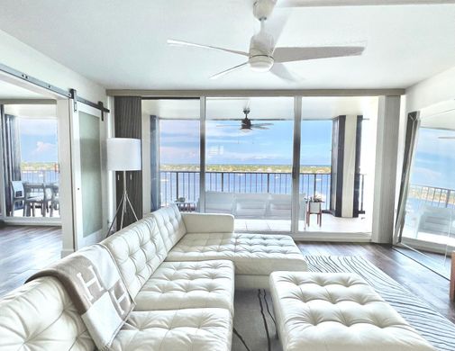 Kamienica w North Palm Beach, Palm Beach County