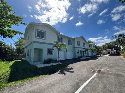 ‏בית בעיר ב  Fort Lauderdale, Broward County