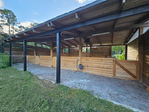 ‏בניין ב  Loxahatchee Groves, Palm Beach County