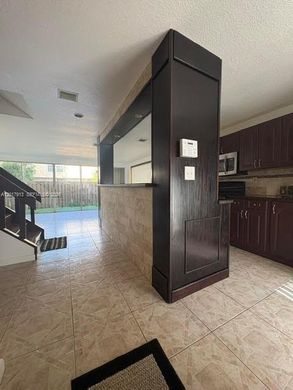 Komplex apartman Plantation, Broward County