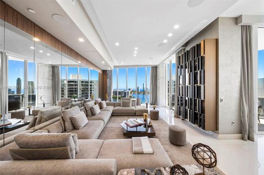 Residential complexes in Aventura, Miami-Dade