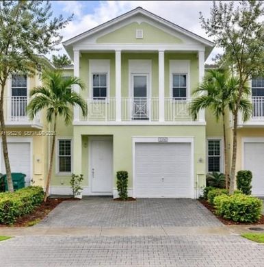 Townhouse - Doral, Miami-Dade County