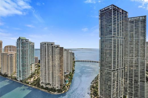 Residential complexes in Miami, Miami-Dade