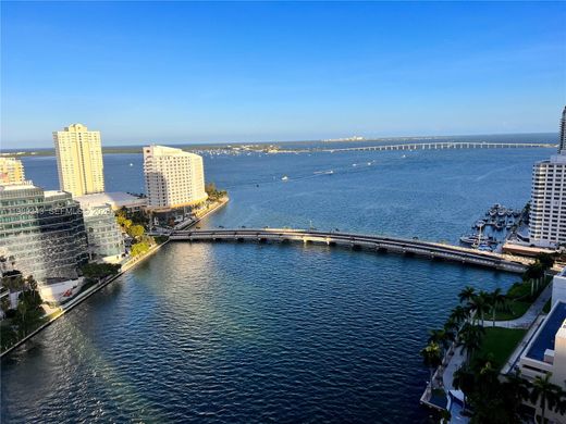 Complexes résidentiels à Miami, Comté de Miami-Dade