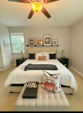 Κτίριο σε Pembroke Pines, Broward County