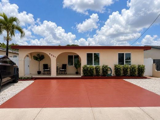 Villa in Hialeah, Miami-Dade