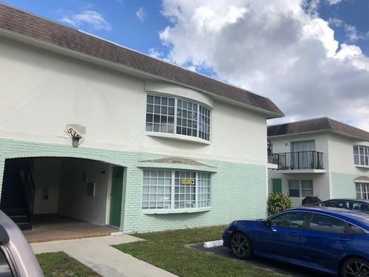 Komplex apartman Lauderhill, Broward County