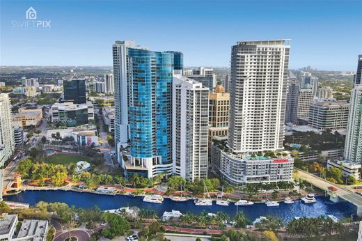 Residential complexes in Fort Lauderdale, Broward County