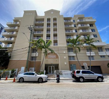 Residential complexes in Miami, Miami-Dade
