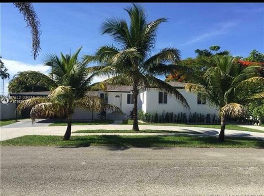 Villa - Miami, Miami-Dade County