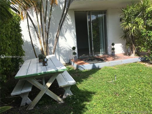 公寓楼  North Bay Village, Miami-Dade County