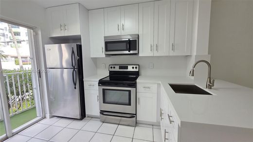 Komplex apartman Miami, Miami-Dade County