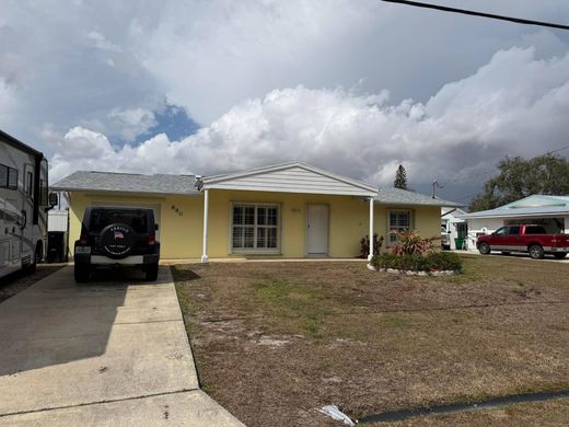 Villa in Port Saint Lucie, Saint Lucie County
