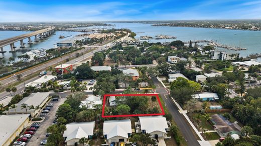 Villa in Stuart, Martin County