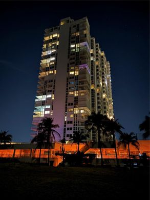 Edificio en Pompano Beach, Broward County