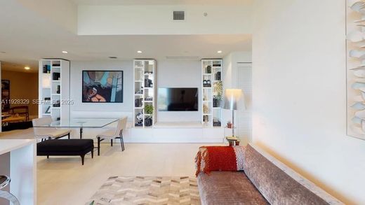 Complexes résidentiels à Sunrise, Comté de Broward