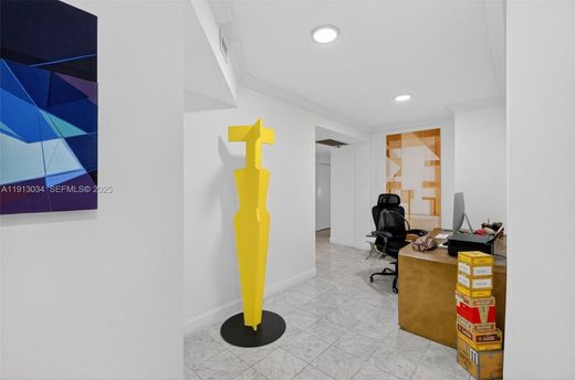 Edificio en Key Biscayne, Miami-Dade County