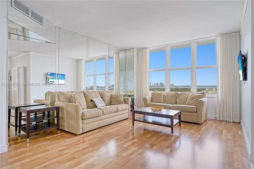 Kamienica w Miami Beach, Miami-Dade County