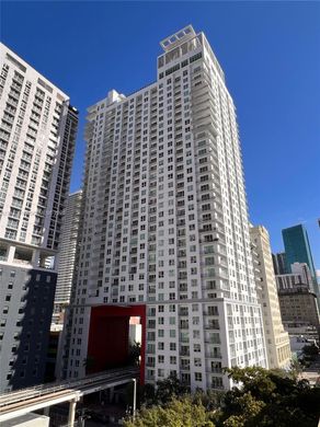 Residential complexes in Miami, Miami-Dade