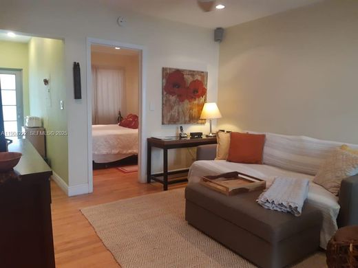 Complesso residenziale a Miami Beach, Miami-Dade County