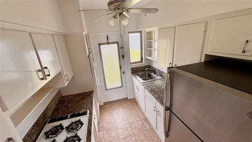 Komplex apartman North Bay Village, Miami-Dade County